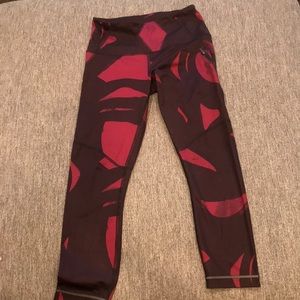 Brand new lululemon athletica cropped leggings